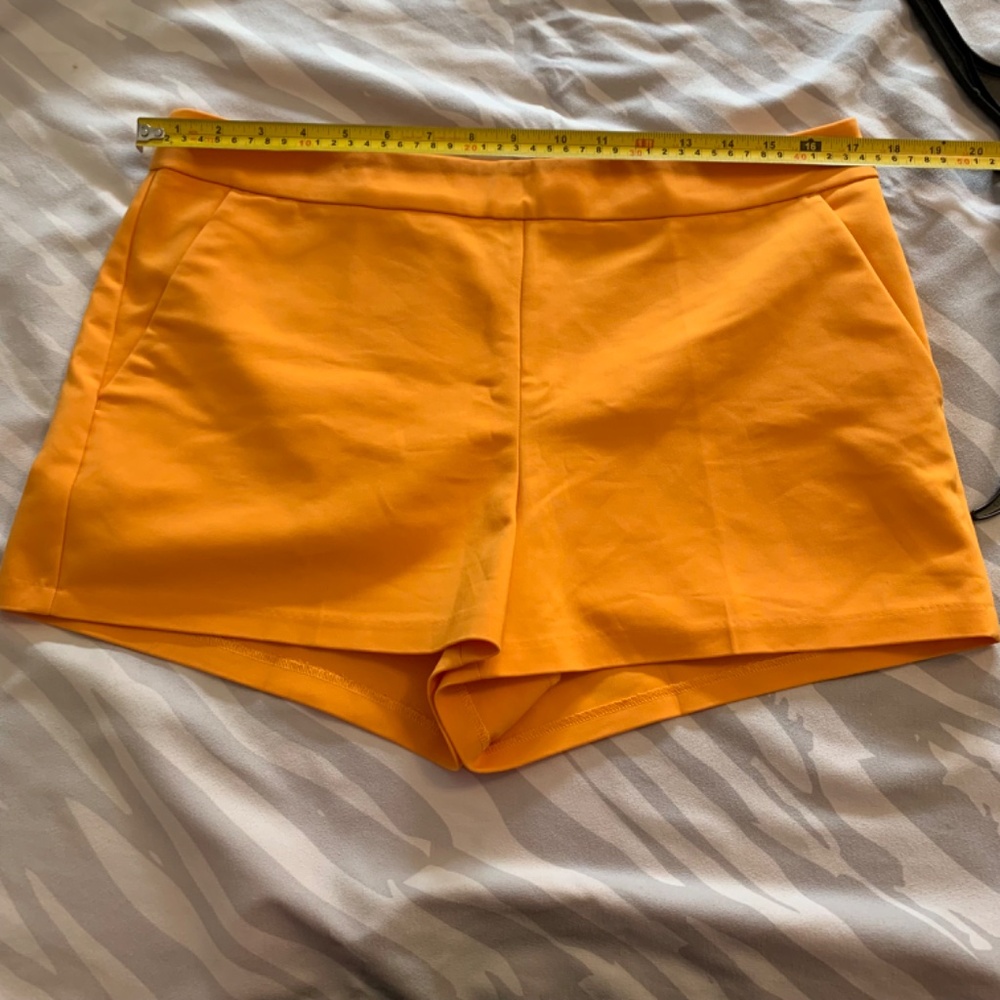 Express shorts - Picture 10 of 10